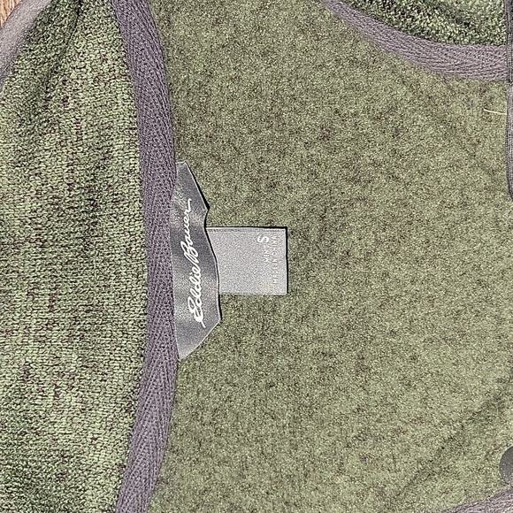 Eddie Bauer Men’s Radiator Fleece Snap Mock Pullover - Picture 2 of 2